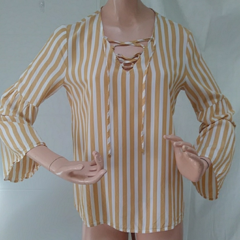 Marc NY Andrew Marc blouse M